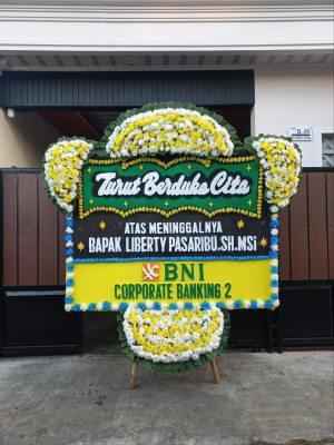 Papan Bunga Duka di Gelumbang